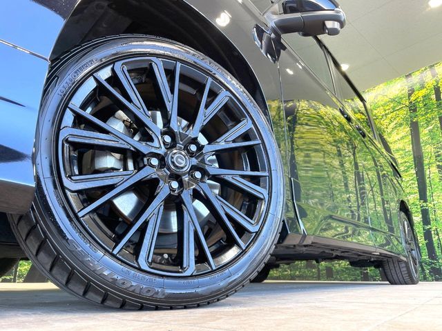 TOYOTA VOXY HYBRID 2023 Image 31