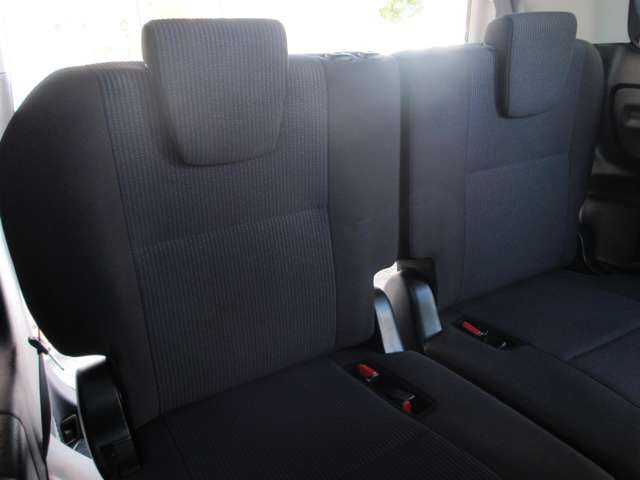 TOYOTA VOXY HYBRID 2016 Image 31