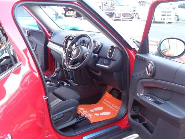 BMW MINI COOPER S CR 2019 Image 31