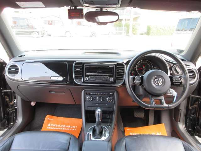 VOLKSWAGEN THE BEETL 2012 Image 31