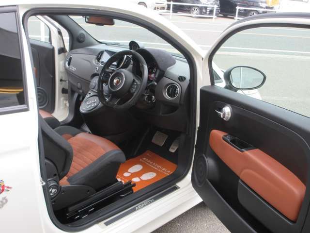 FIAT ABARTH 595 2021 Image 31