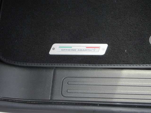 FIAT ABARTH 595 2021 Image 31