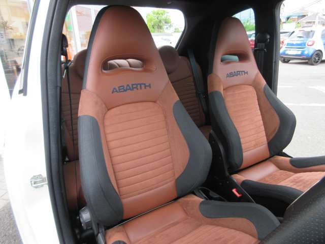 FIAT ABARTH 595 2021 Image 31