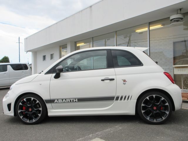 FIAT ABARTH 595 2021 Image 31