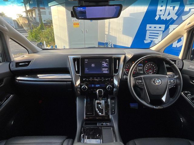 TOYOTA ALPHARD 2023 Image 31