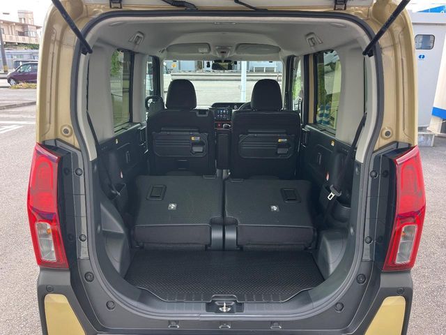 DAIHATSU TANTO FAN CROSS 2023 Image 31