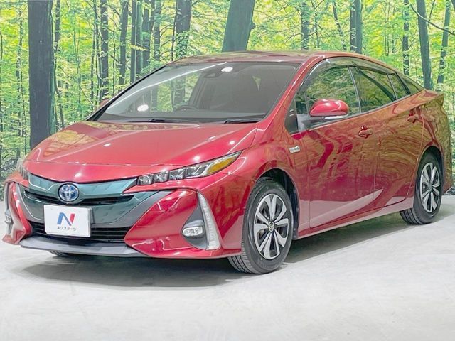 TOYOTA PRIUS PHV 2017 Image 31