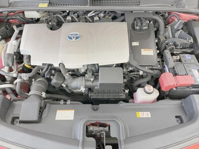 TOYOTA PRIUS PHV 2017 Image 31