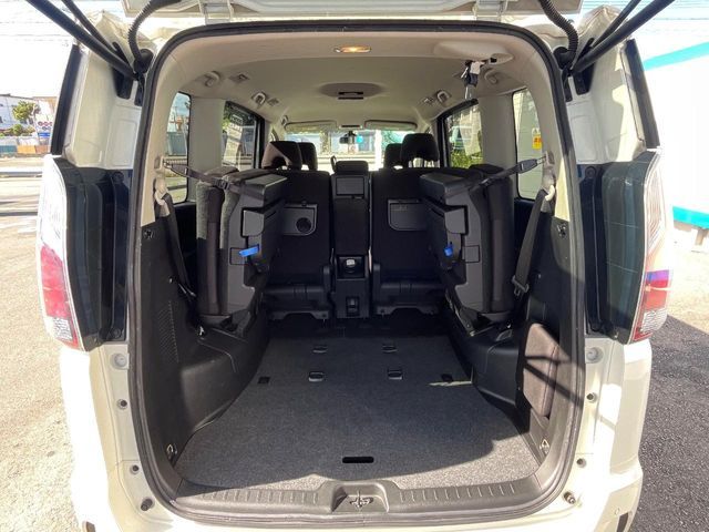 NISSAN SERENA  S-HYBRID 2019 Image 31