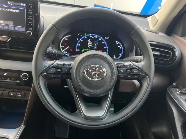 TOYOTA YARIS CROSS HYBRID 2022 Image 31