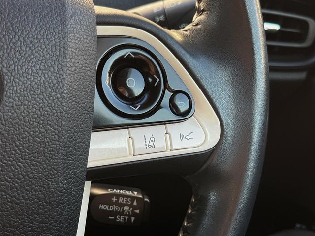 TOYOTA PRIUS 2016 Image 31