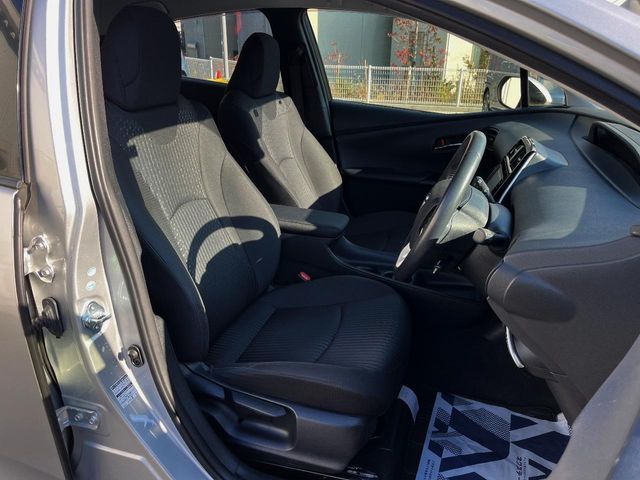 TOYOTA PRIUS 2016 Image 31