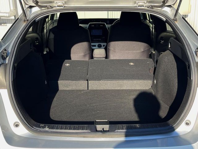 TOYOTA PRIUS 2016 Image 31