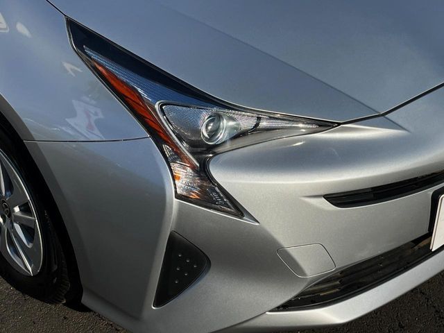 TOYOTA PRIUS 2016 Image 31