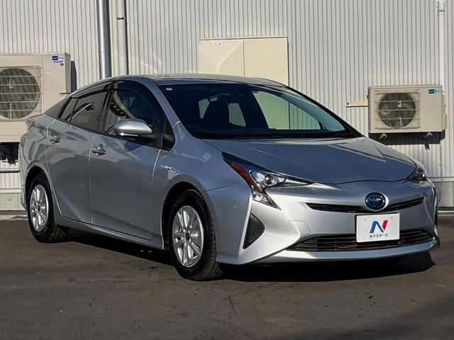 TOYOTA PRIUS 2016 Image 31