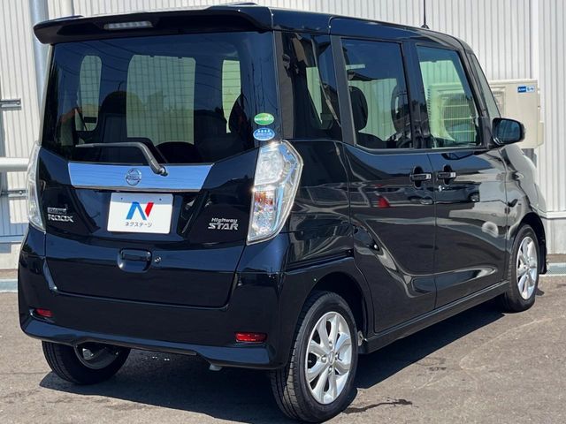 NISSAN DAYZ ROOX 2016 Image 31