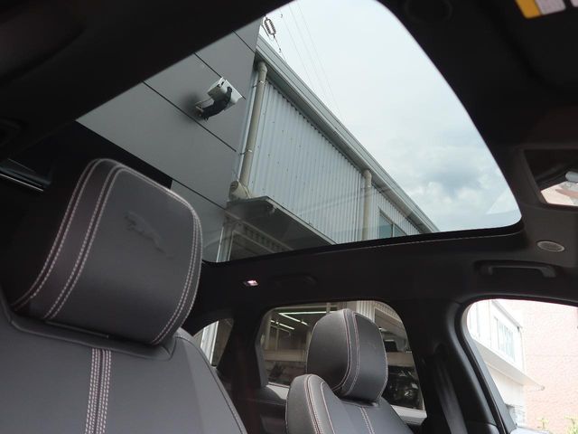 JAGUAR F-PACE 2024 Image 31