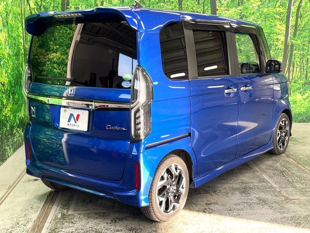 HONDA N BOX CUSTOM 2017 Image 31