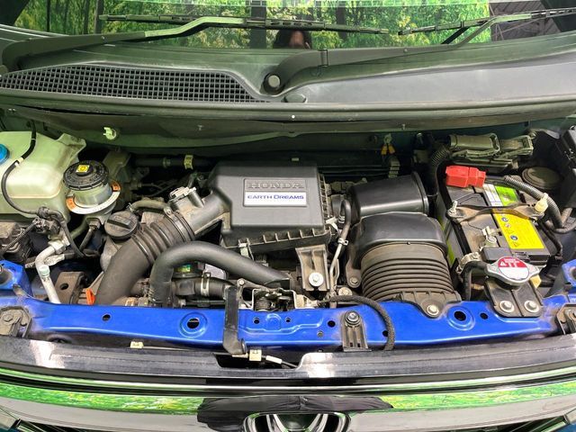 HONDA N BOX CUSTOM 2017 Image 31