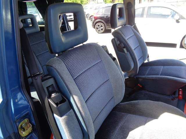 VOLKSWAGEN CARRAVEL 1990 Image 31