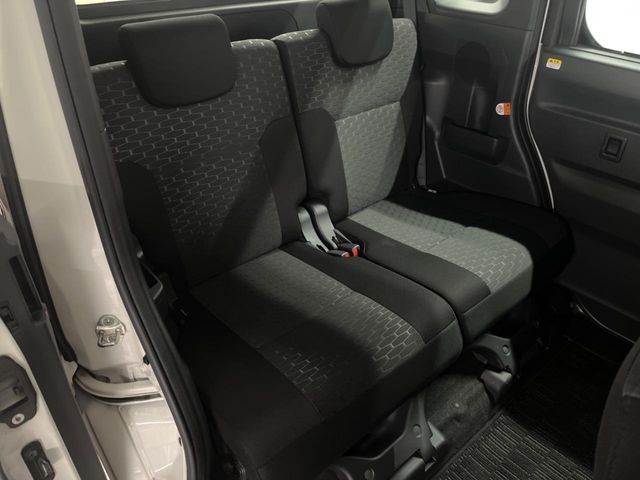 DAIHATSU WAKE 2018 Image 31