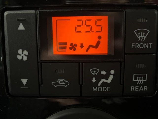 DAIHATSU WAKE 2018 Image 31