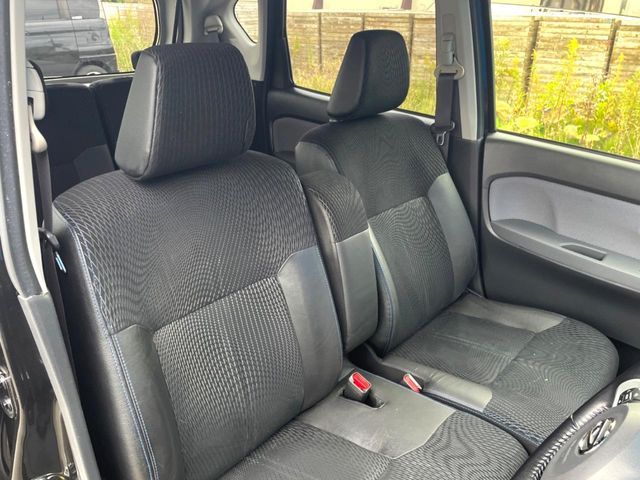 DAIHATSU MOVE CUSTOM 2015 Image 31