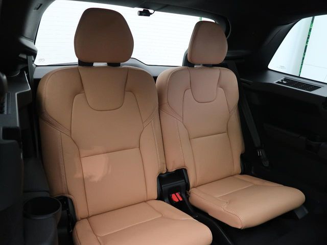 VOLVO XC90 2022 Image 31