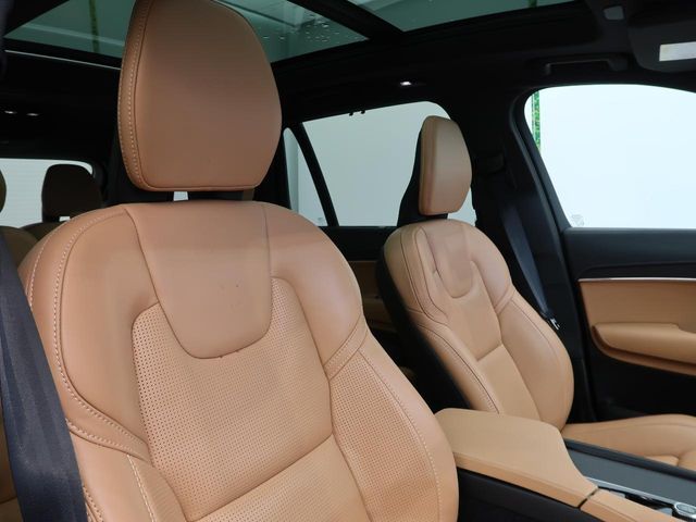 VOLVO XC90 2022 Image 31