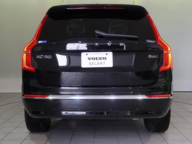 VOLVO XC90 2022 Image 31