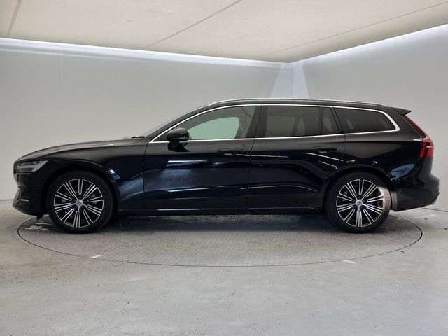 VOLVO V60 2019 Image 31