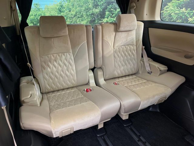 TOYOTA ALPHARD HYBRID 4WD 2018 Image 31