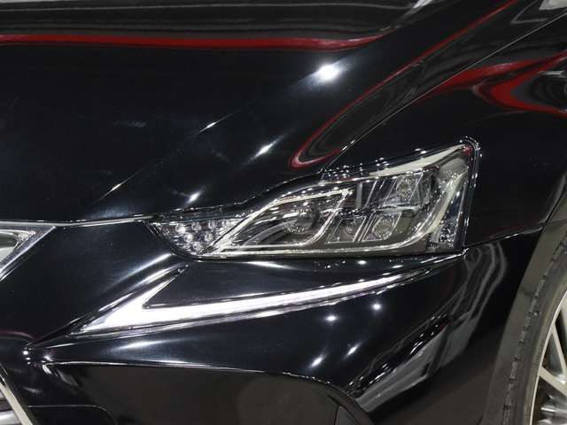 TOYOTA LEXUS IS300H 2016 Image 31