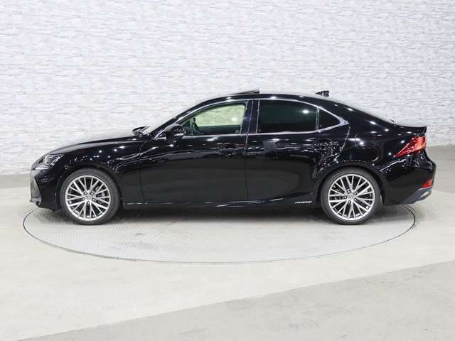 TOYOTA LEXUS IS300H 2016 Image 31