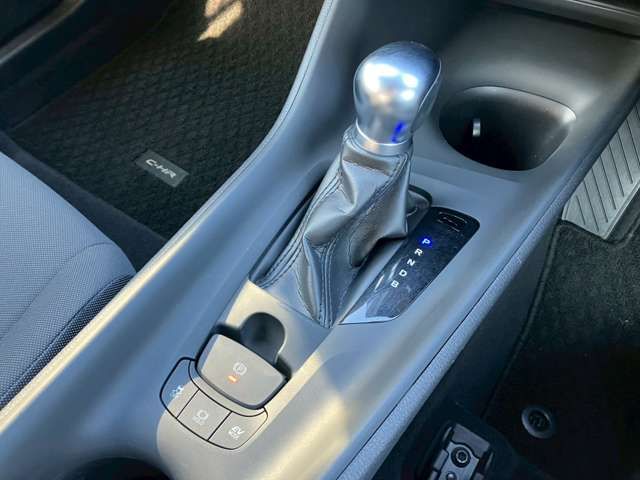 TOYOTA C-HR 2020 Image 31