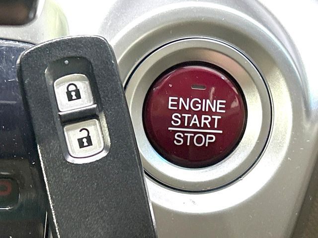 HONDA N-WGN 2013 Image 31