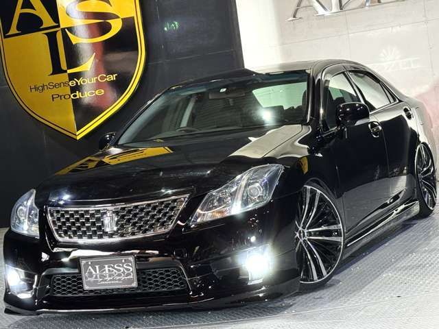 TOYOTA CROWN SEDAN 2010 Image 31