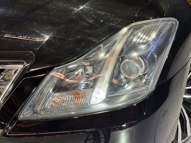 TOYOTA CROWN SEDAN 2010 Image 31