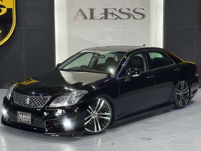 TOYOTA CROWN SEDAN 2010 Image 31