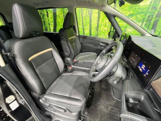 NISSAN SERENA  WG 2025 Image 31