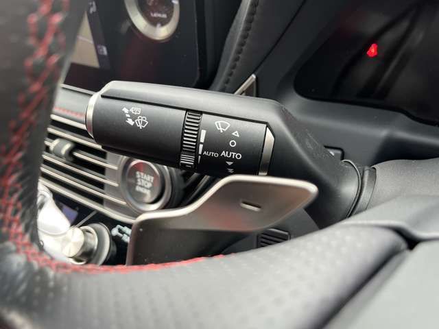 TOYOTA LEXUS LS500 2021 Image 31