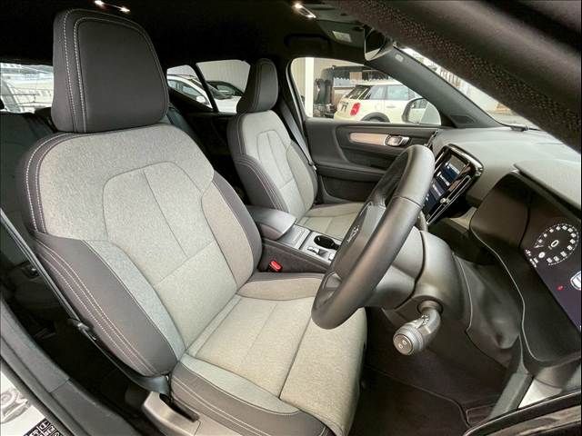 VOLVO XC40 2022 Image 31