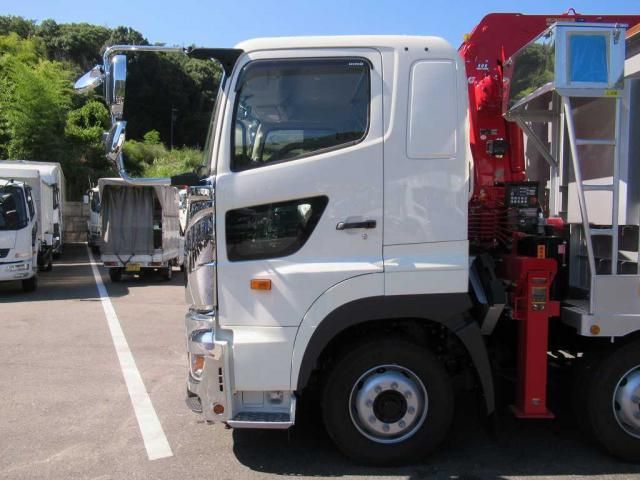HINO PROFIA 2025 Image 31