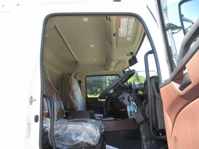 HINO PROFIA 2025 Image 31