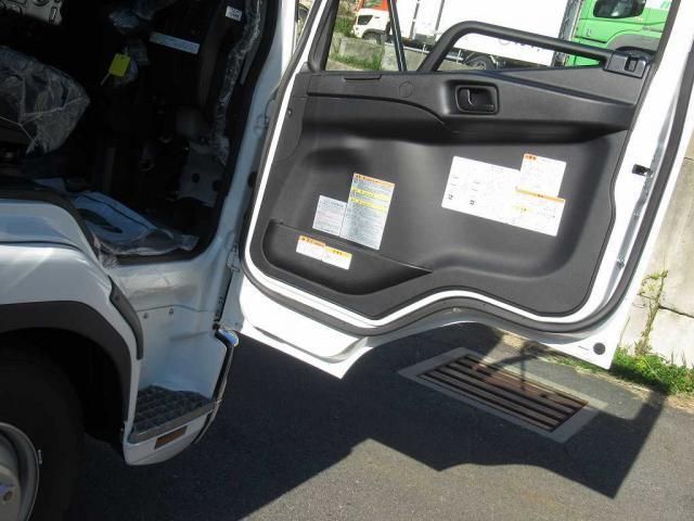 MITSUBISHI FUSOU FIGHTER 2025 Image 31