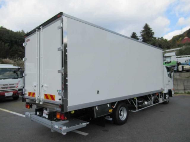 MITSUBISHI FUSOU FIGHTER 2025 Image 31