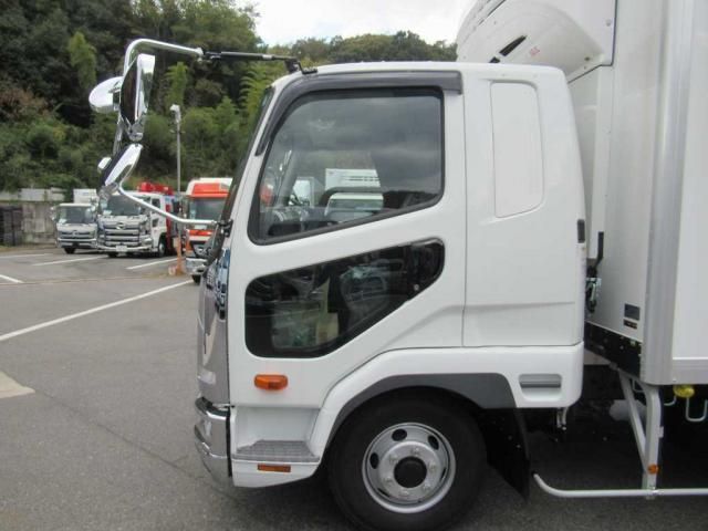 MITSUBISHI FUSOU FIGHTER 2025 Image 31