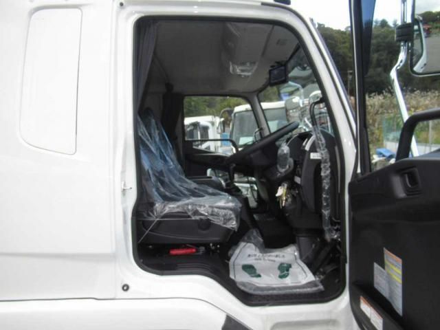 MITSUBISHI FUSOU FIGHTER 2025 Image 31