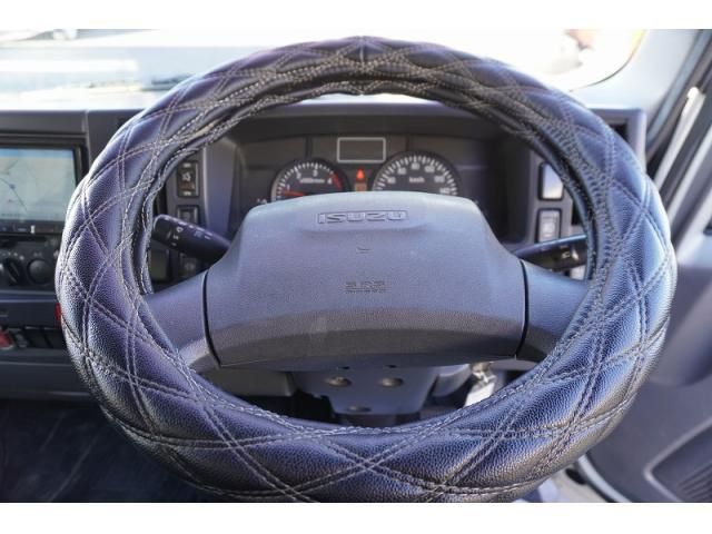 ISUZU ELF 2018 Image 31