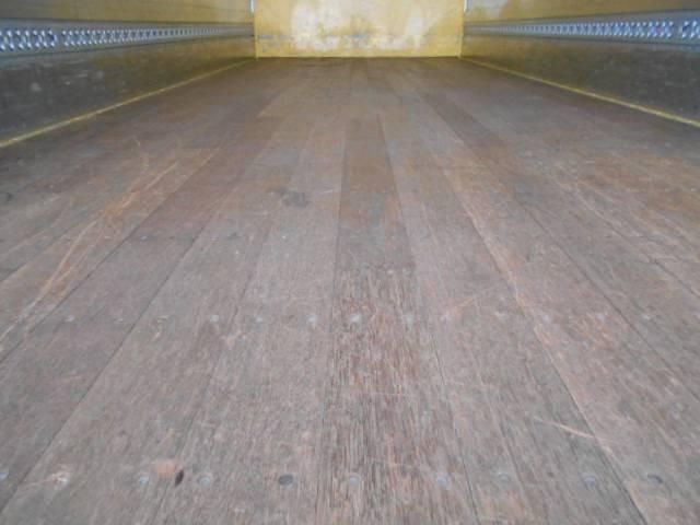 MITSUBISHI FUSOU FIGHTER 2013 Image 31